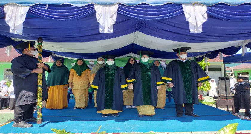 Wisuda dan Pelepasan Siswa/Siswi MAN 1 Tapanuli Tengah Tahun 2021